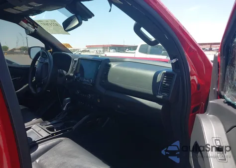 2022 Nissan Frontier Pro-X 4X2 z USA, uszkodzony, nr VIN 1N6ED1EJ0NN617052